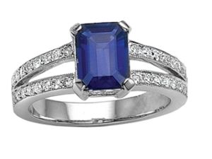 FineJewelers.com Sapphire Ring.jpg